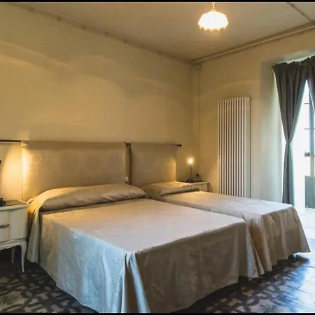Villa Lavish With Spa, Pool, Turkish Bath Montaldo