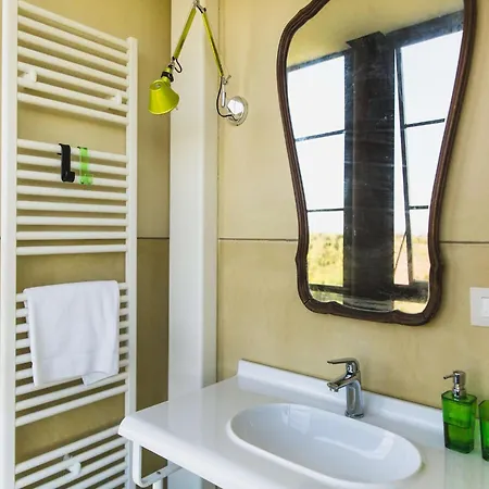 Villa Lavish With Spa, Pool, Turkish Bath